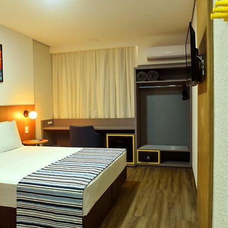 Days Inn By Wyndham Cascavel 카스카벨 외부 사진